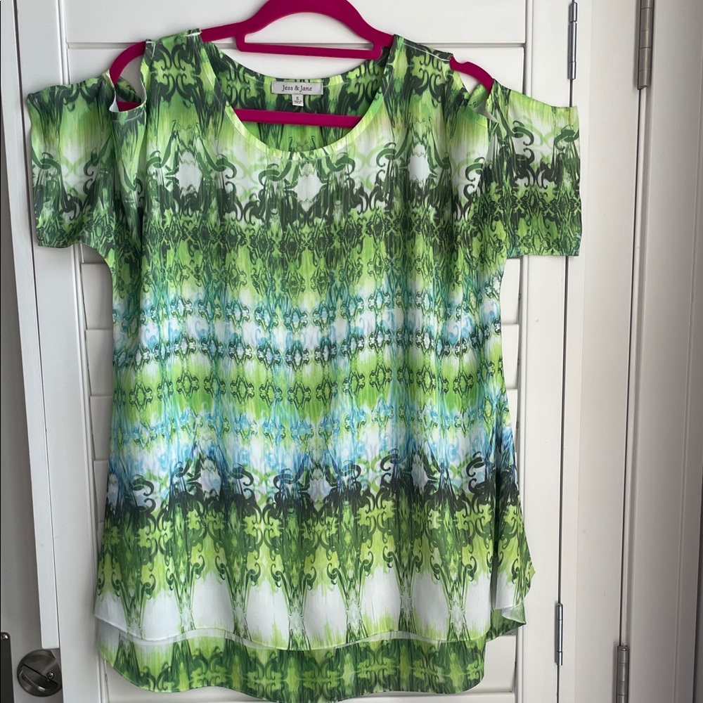 Jess & Jane Green and Blue Patterned cold shoulder Blouse EUC